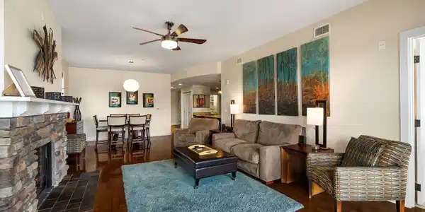 Image 4: Dining & Living Room