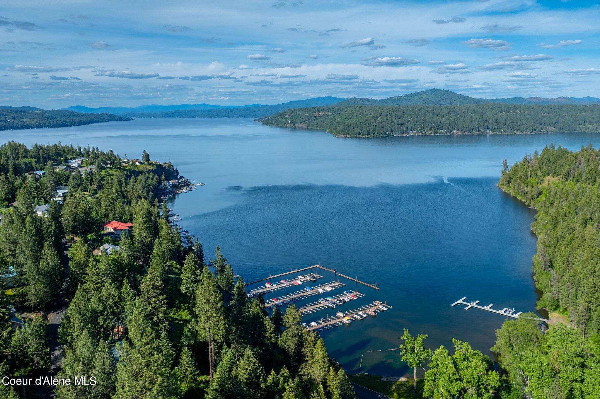 Image 2: Cave Bay Idaho