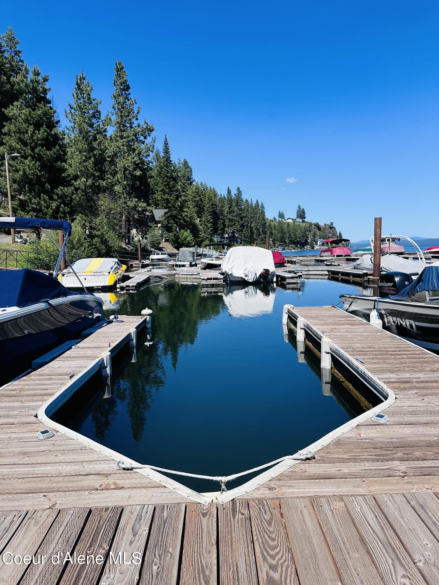 Image 3: D4 Boat Slip & Launch