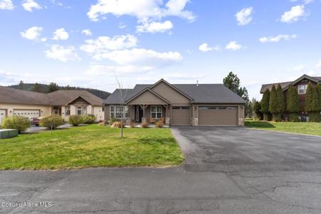 566 Stoneridge Rd