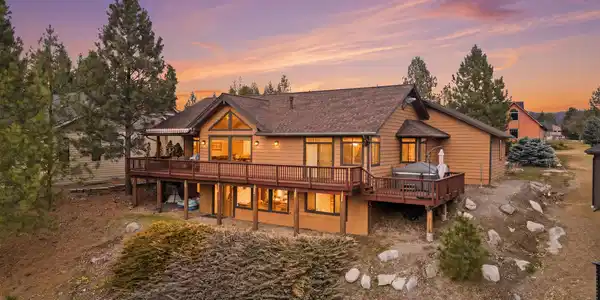 Image 3: 3_dji_0326_twilight