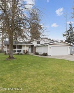5098 N Anne St