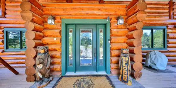 Image 3: Entry