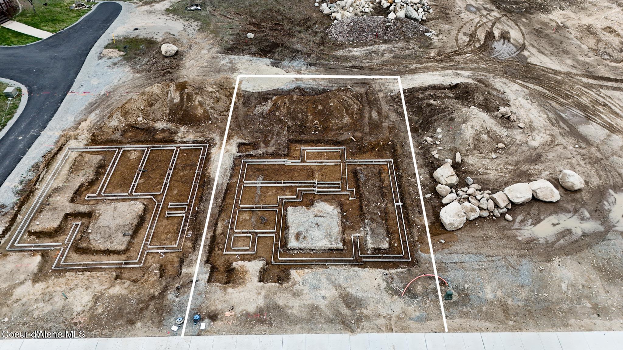 Image 3: Lot