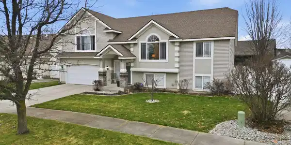 2627 W TIMBERLAKE LOOP