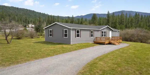 114 Finlay Loop