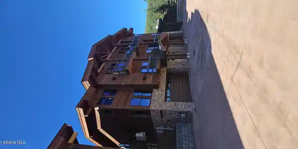 84 Hemlock Ln Unit 201