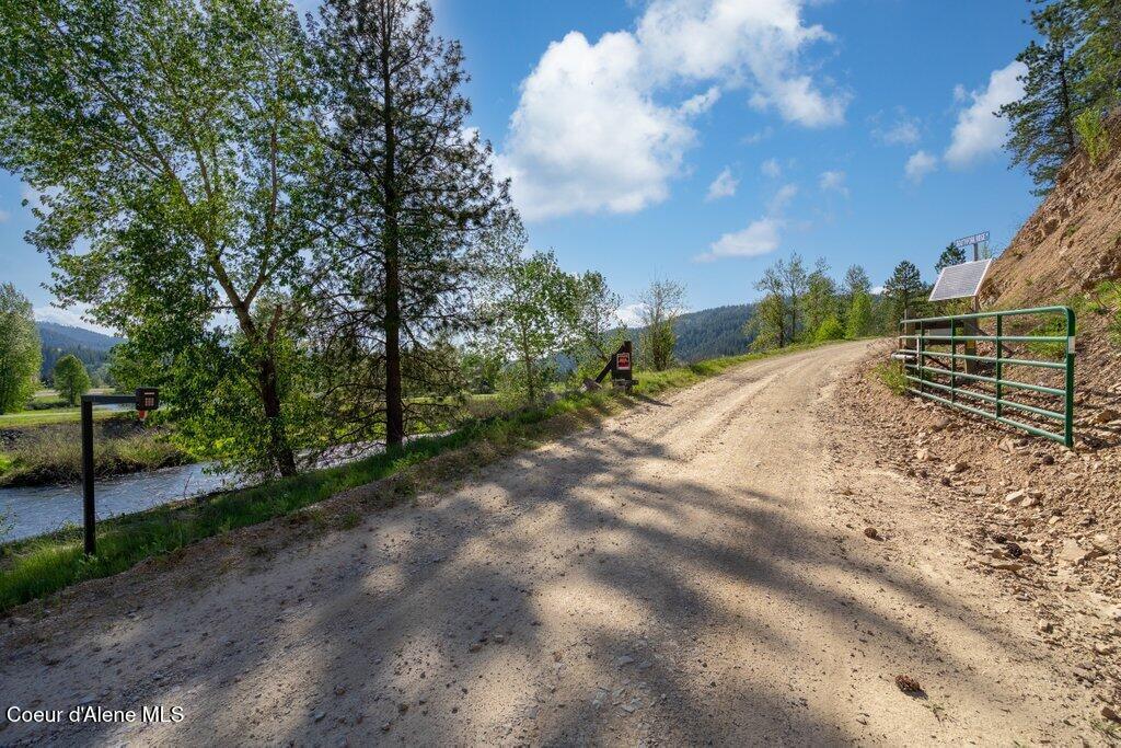 Image 2: Gated Entry to property
