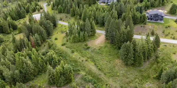 Image 4: Lot2-Blk1-Napili-Rd-0016