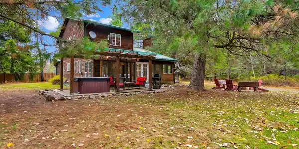 35 Shadow Mountain Rd