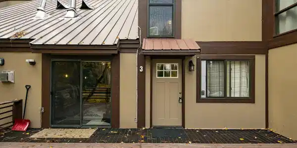 140 Snowgoose Ln Unit #3
