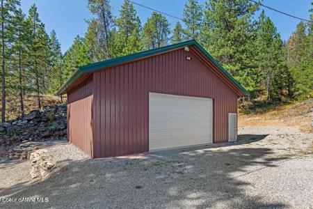 5600 W Spirit Lake Cuttoff Rd