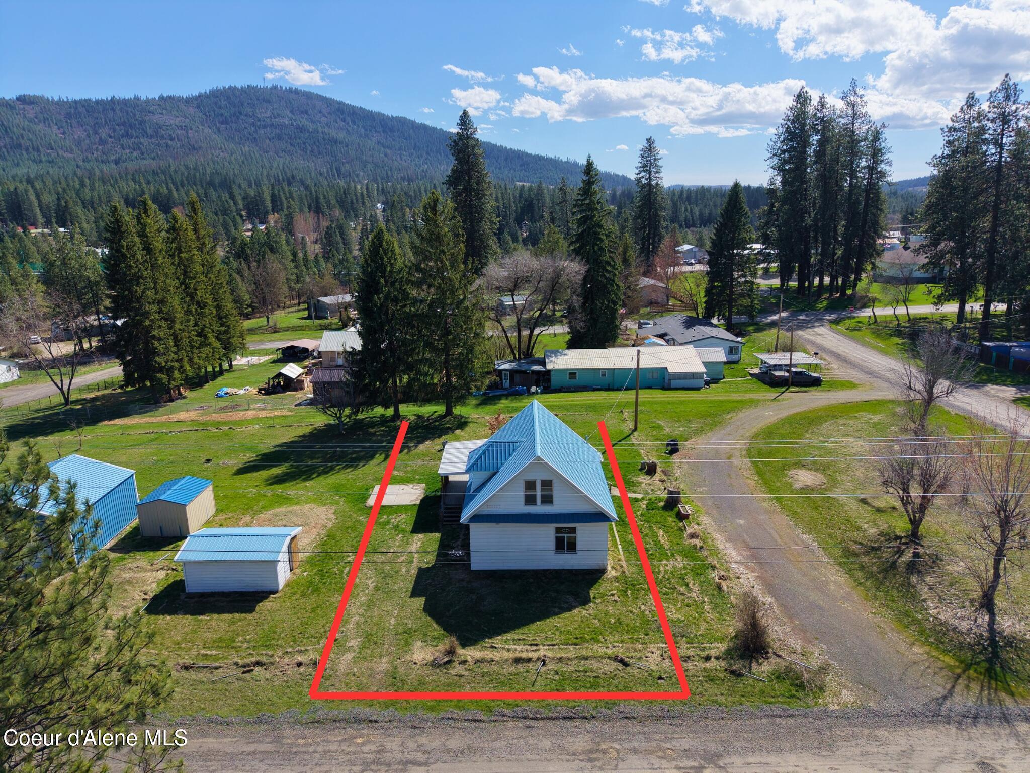 Image 4: Approximate property lines