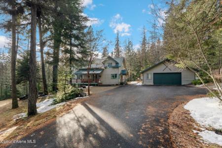 774 Mountain Creek Rd