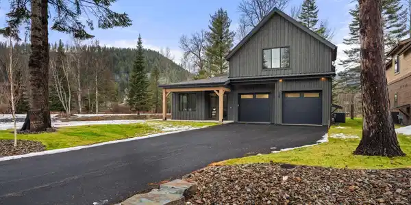 139 Oxbow Rd