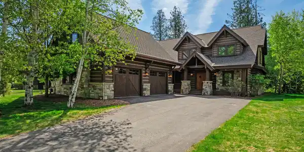 398 N Idaho Club Dr