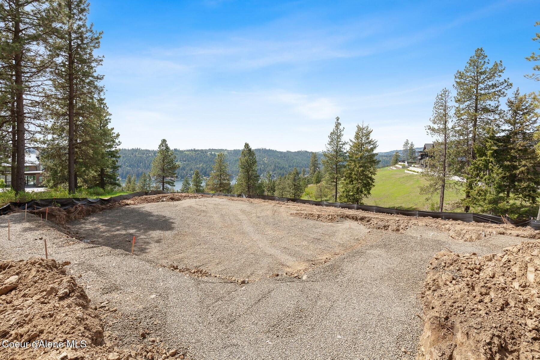 Image 3: Lakeview Homesite Setting