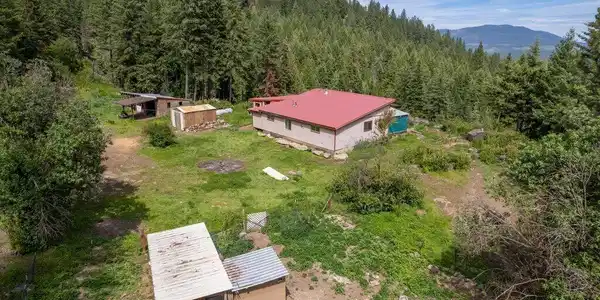 701 Cabin Ridge RD