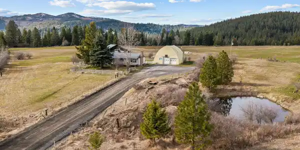 Image 3: 7-web-or-mls-DJI_20260309144706_0133_D