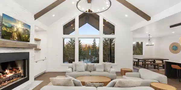 227 Mesa Dr