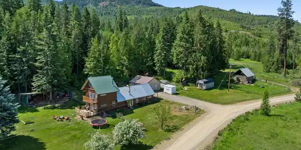929 Irish RD