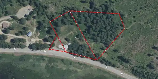 Image 3: aerial close view