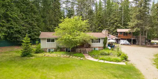 527 Creekside DR
