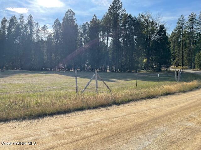 Image 3: Road