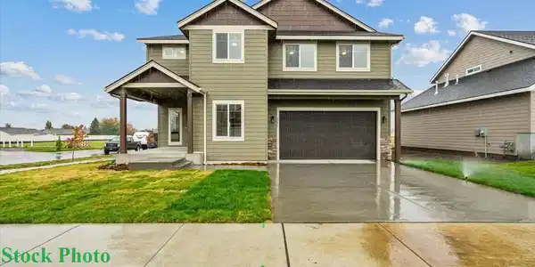 Image 3: Front Elevation