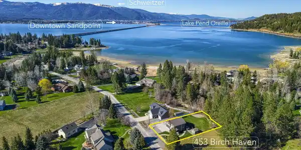Image 3: Surrounding Aerial Views