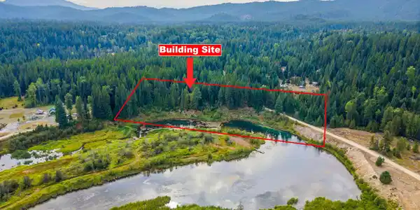 Image 3: Aerial with Marker