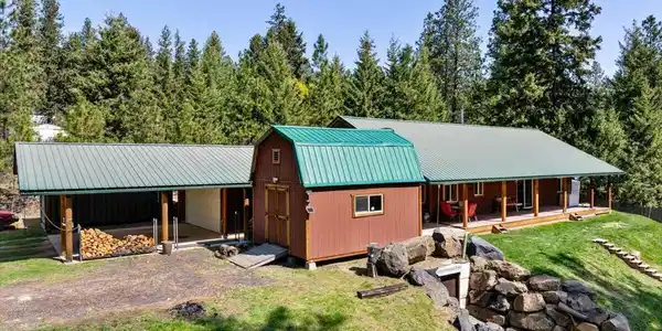 368 Lakeview Dr