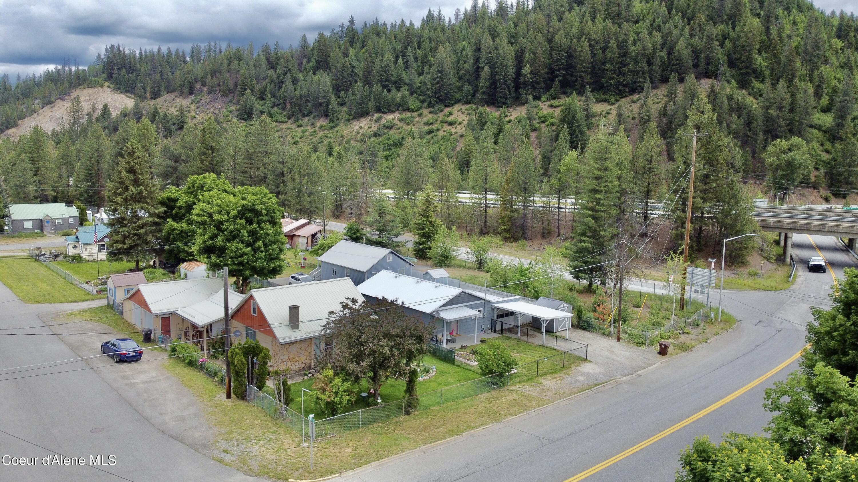 Image 3: Neighborhood Aerial
