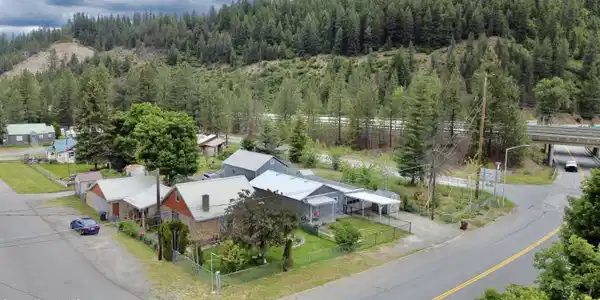 Image 3: Neighborhood Aerial