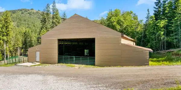 Image 3: 3-web-or-mls-1446 Sagle Creek-3