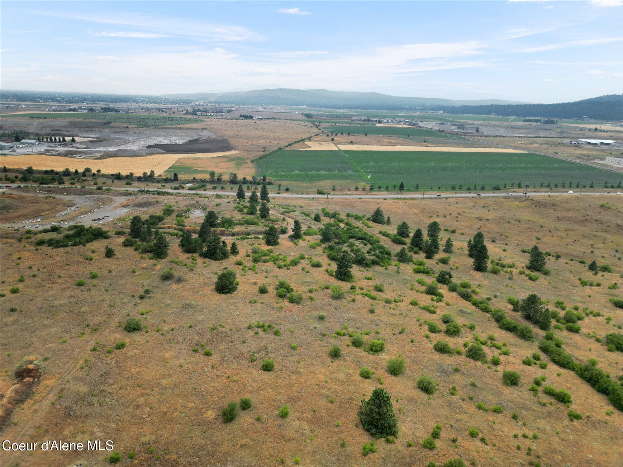 Image 3: 061-NNA SE Corner Poleline