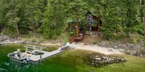 108 Cutthroat Rd