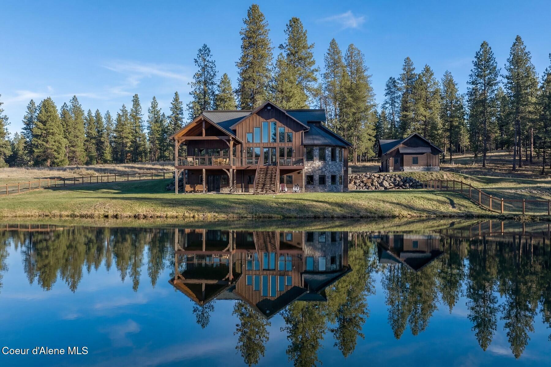 Image 2: 2.5 acre wildlife pond