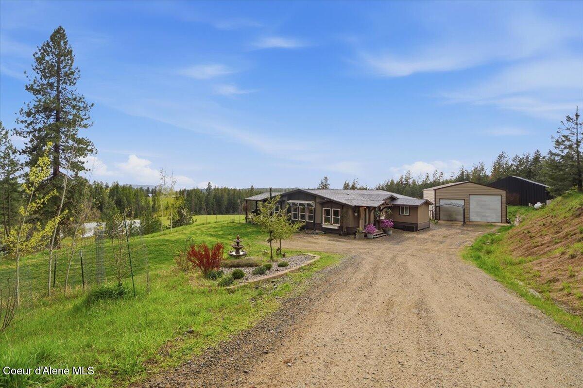Image 4: Approach to Home
