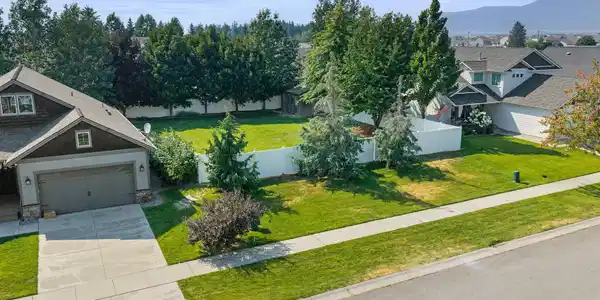 Image 2: 9331 N Justice Way
