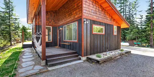 Image 2: Cedar Shake Exterior & Deck