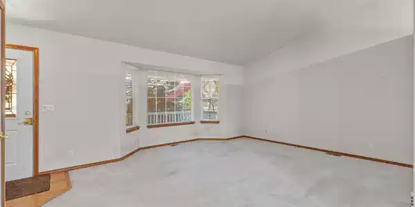 Image 3: 5058EMossbergCir-11