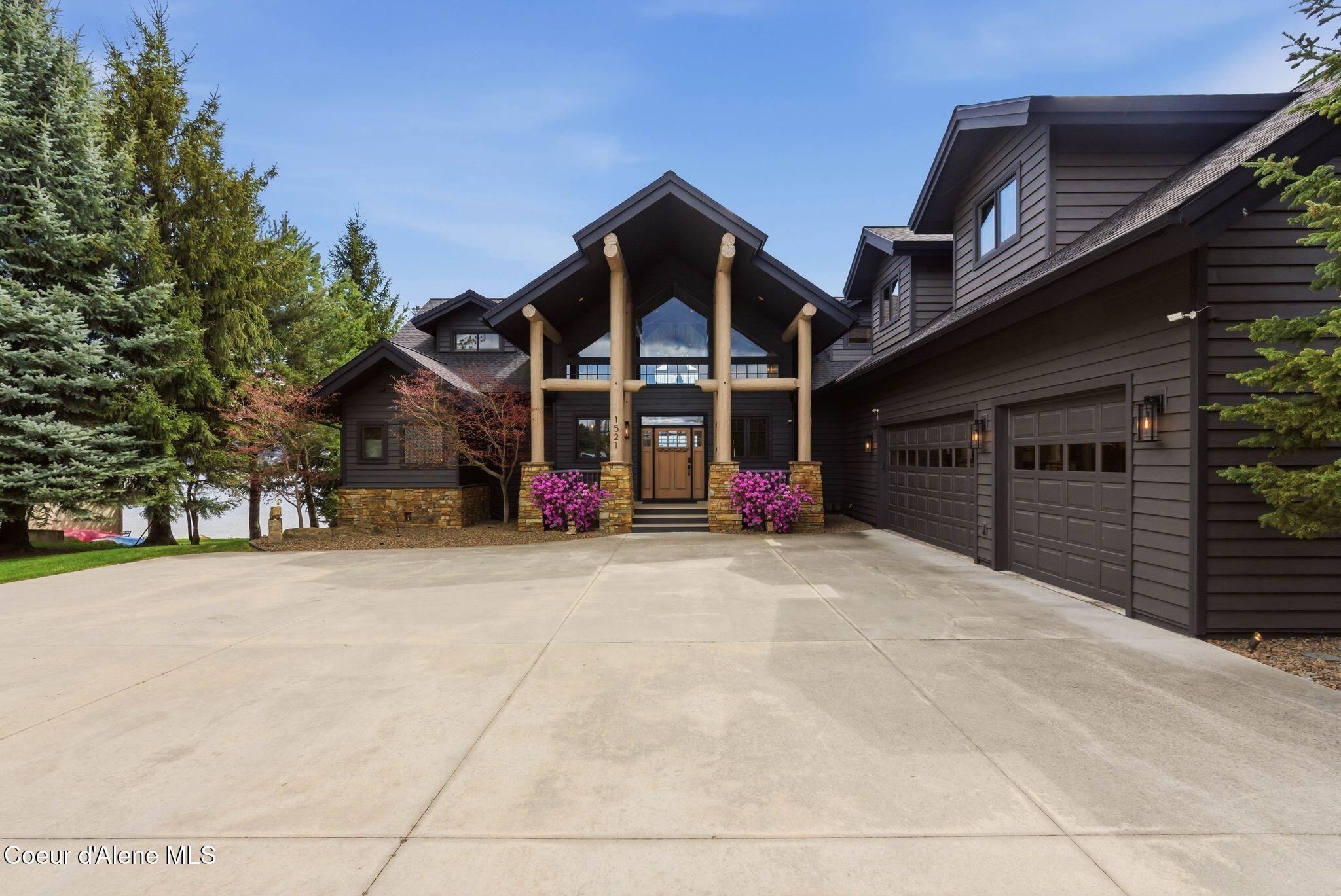 Image 4: Front Of House