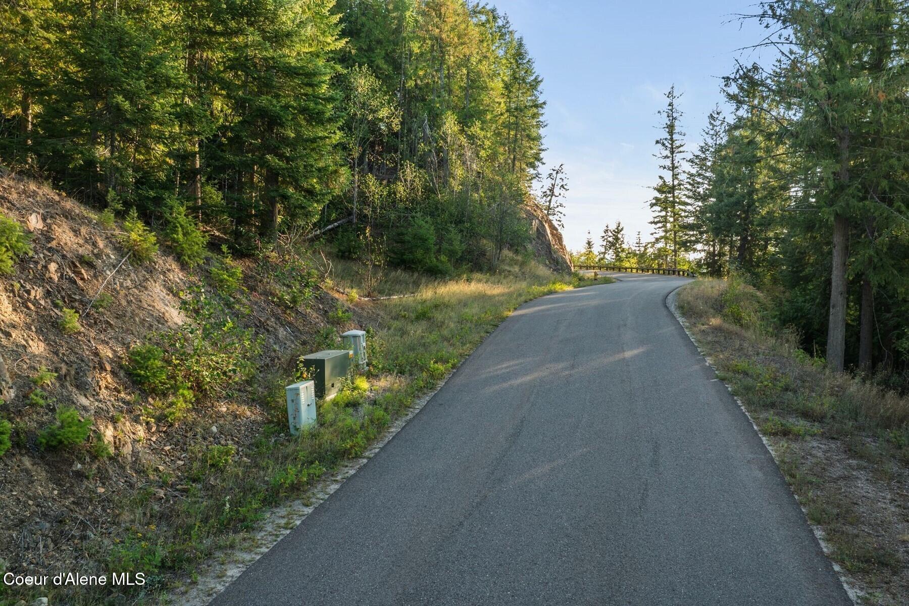 Image 2: Idaho Club Drive