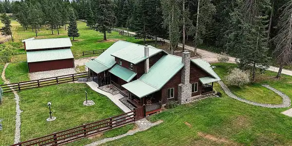 704 Hidden Creek Rd