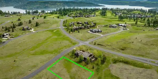 Image 2: Lot in Black Rock