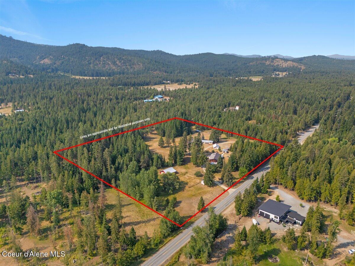 Image 4: 01-1840 Old Priest River Rd_RedHogMedia