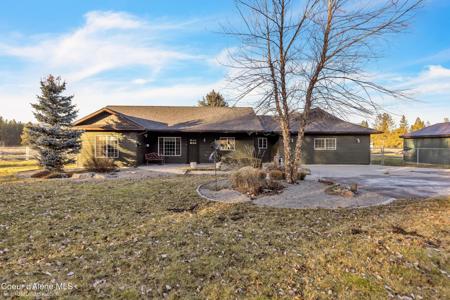 4725 W Highway 53