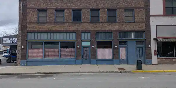 507 Cedar ST
