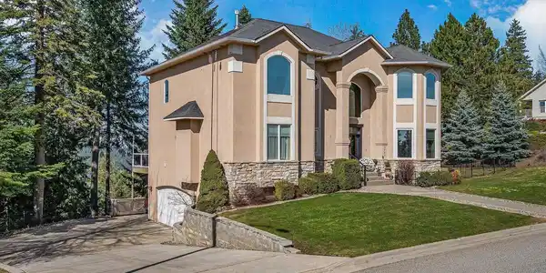 3743 E Sky Harbor Dr